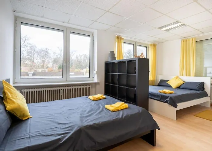 Beautiful 2 Bedroom Incl Parking *
