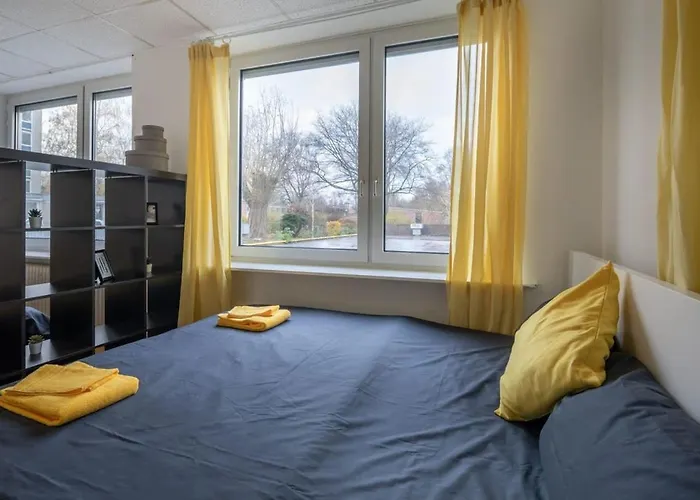 Beautiful 2 Bedroom Incl Parking * Hamburg